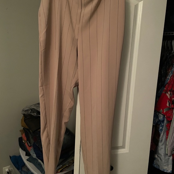 Addition Elle suite NWT - Picture 3 of 4